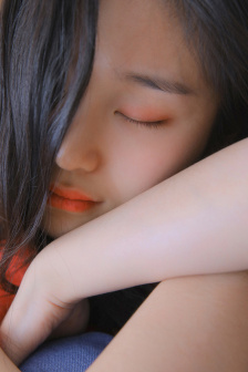 年轻的小婊6线观高清